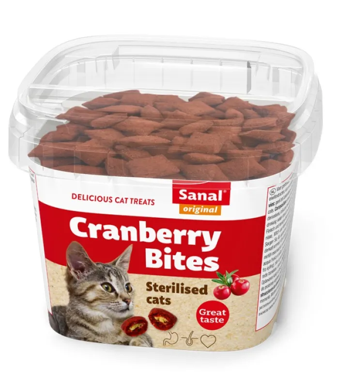 Sanal Sterilised Cat Treat With Cranberry &amp; Chicken Flavor