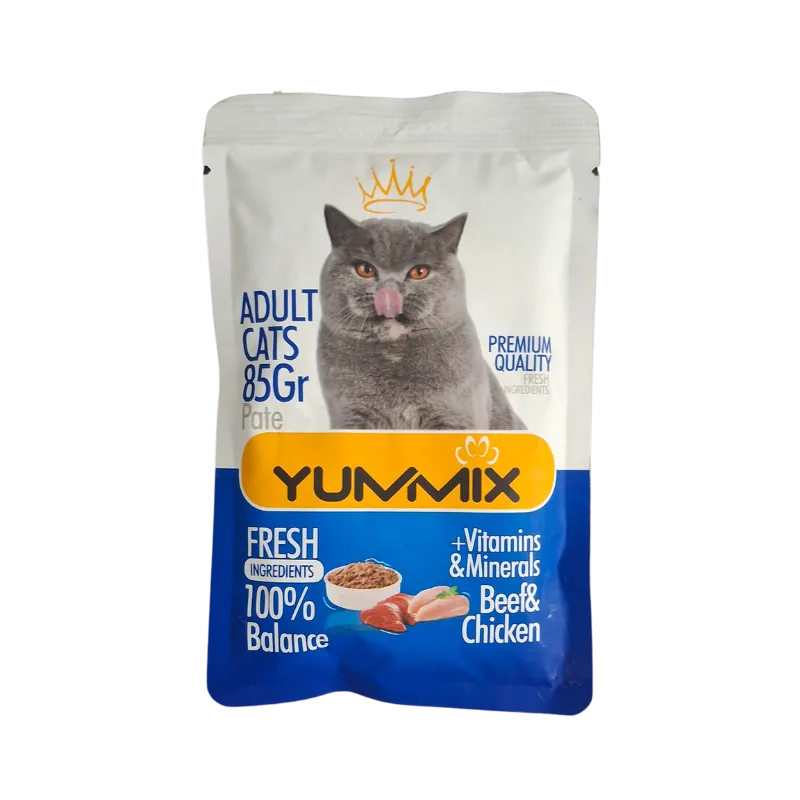  Yummix Adult Cat Pouch with Chicken and Beef