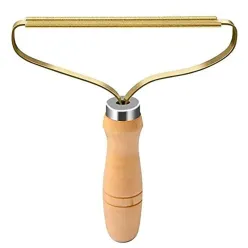 Wooden handle lint remover